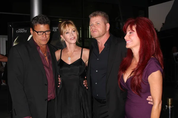 Steven bauer, melanie griffith, michael cudlitz, delaurentiis suzanne —  Fotos de Stock