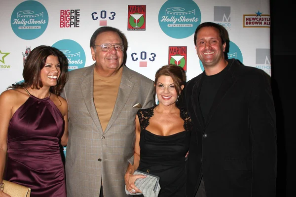 Andrea Navedo, Paul Sorvino, Renee Props, Michael Sorvino — Stock Photo, Image