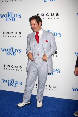 Paul F. Tompkins