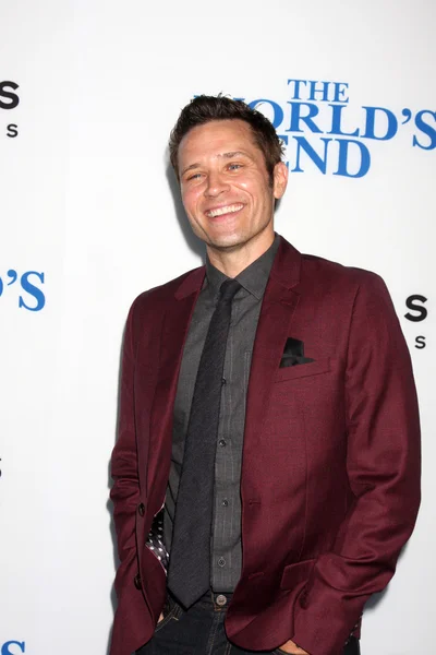 Seamus Dever — Stock Photo, Image