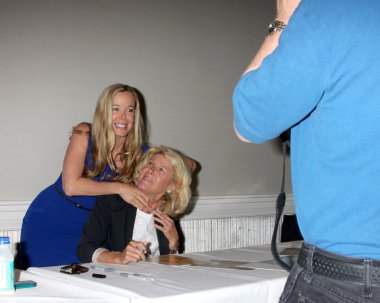 Jennifer gareis, ara sokakta fabrikaları