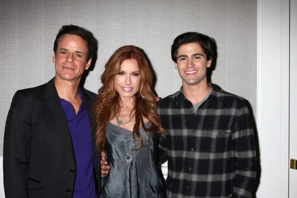 Christian Leblanc, Tracey Bregman, Max Ehrich — Stockfoto