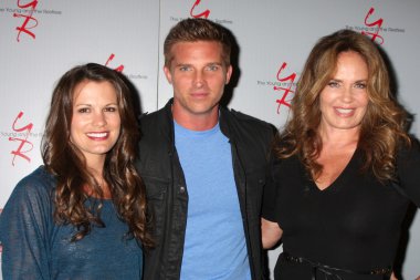 Melissa Claire Egan, Steve Burton, Catherine Bach