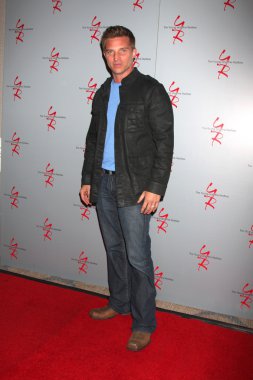 Steve Burton