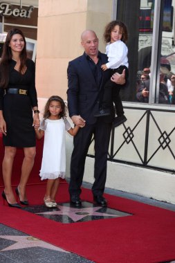 Paloma jimenez, Hanya riley dizel, vin diesel, vincent dizel