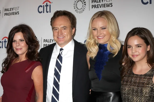 Michaela Watkinsa, marcia gay harden, bradley whitford, malin akerman — Zdjęcie stockowe