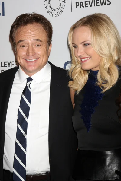 Bradley Whitford, Malin Akerman — kuvapankkivalokuva