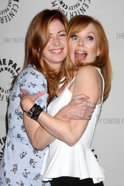 Dana Delany, Marg Helgenberger — Stock Photo, Image