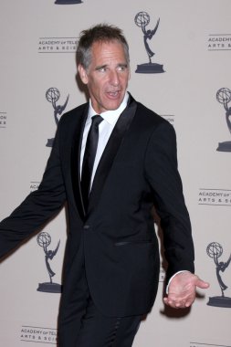 Scott Bakula