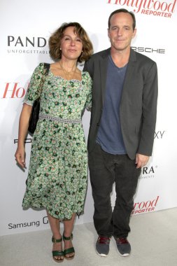 Jennifer Grey, Clark Gregg