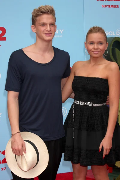 Cody Simpson, Ali Simpson —  Fotos de Stock