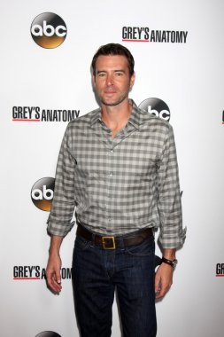 Scott Foley