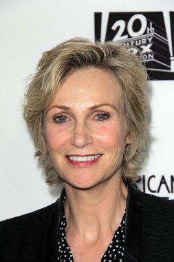 Jane Lynch