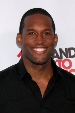 Lawrence Saint-Victor