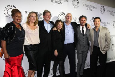 kalkan cast, cch pounder, catherine dent, kenny johnson, cathy ryan, shawn ryan, walton goggins, benito martinez