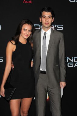 Alyssa Riley, Nick Simmons