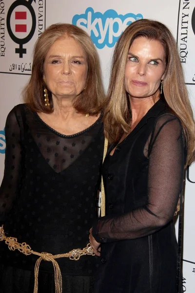 Gloria Steinem, Maria Shriver — Stockfoto