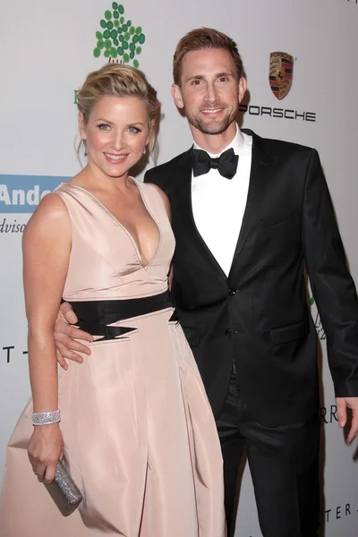 Jessica Capshaw, Christopher Gavigan — Stockfoto