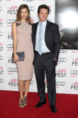 Rhea Durham, Mark Wahlberg