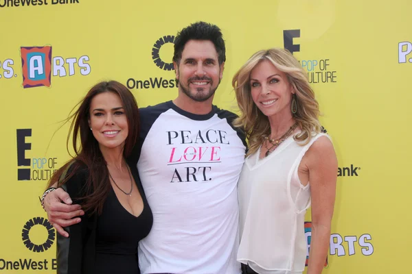 Rosa Blasi, Don Diamont, Cindy Ambuehl — Foto de Stock