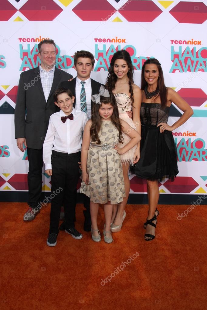 Chris Tallman, Diego Velazquez, Jack Griffo, Addison Riecke, Kira ...