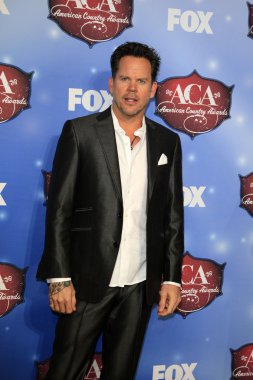 Gary Allan