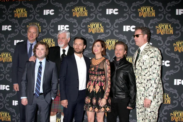 Tim robbins, haley joel osment, steve tom, tobey maguire, kristen wiig, espada de david, will ferrell — Foto de Stock