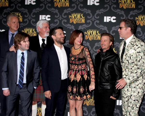 Tim Robbins, Haley Joel Osment, Steve Tom, Tobey Maguire, Kristen Wiig, David Spade, Will Ferrell — Stock Photo, Image