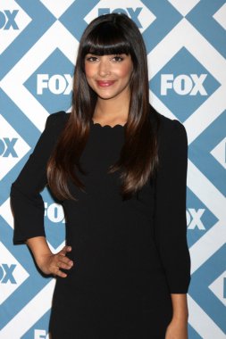 Hannah simone