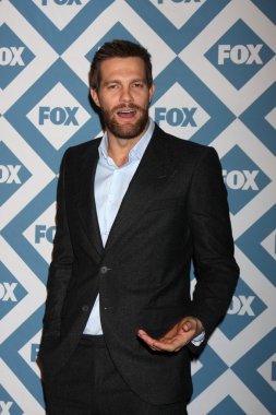 Geoff Stults