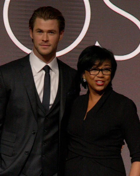 Chris Hemsworth, Cheryl Boone Isaacs — Φωτογραφία Αρχείου