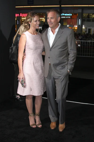 Christine Baumgartner, Kevin Costner —  Fotos de Stock