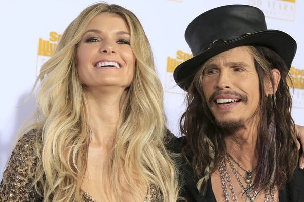 Marisa Miller, Steven Tyler — Stock Photo, Image