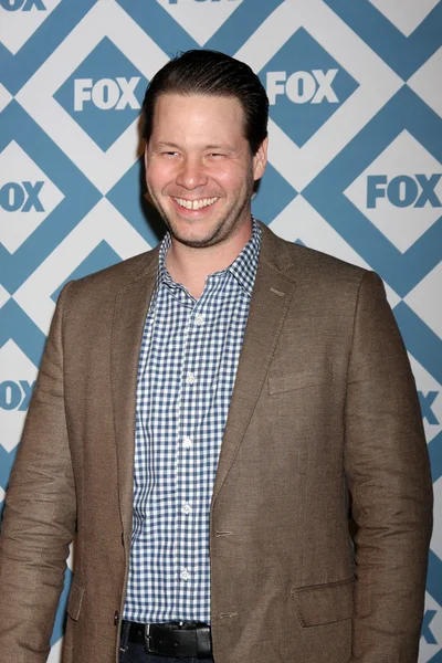 Ike Barinholtz — Stock Photo, Image