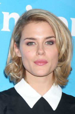 Rachael taylor