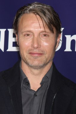 Mads Mikkelsen