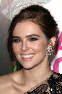Zoey Deutch