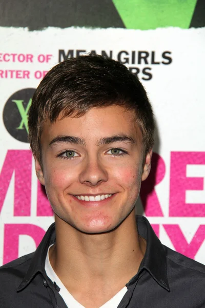 Peyton Meyer — Φωτογραφία Αρχείου