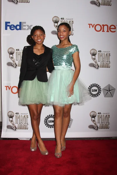 Halle Bailey, Chloe Bailey — Stockfoto