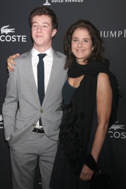 Bebeğim Howard, Debra Winger
