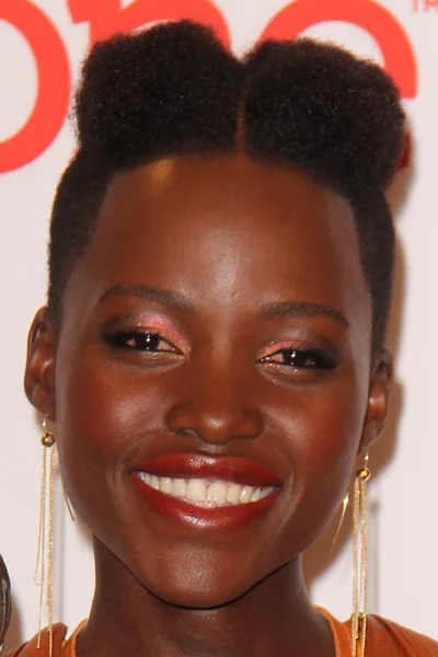 Lupita Nyong 'o —  Fotos de Stock