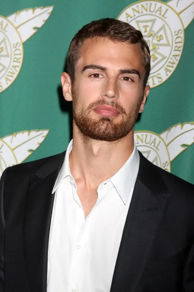 Theo James vagyok. — Stock Fotó