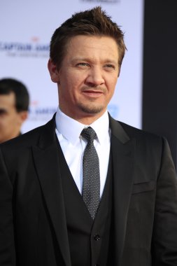 Jeremy Renner