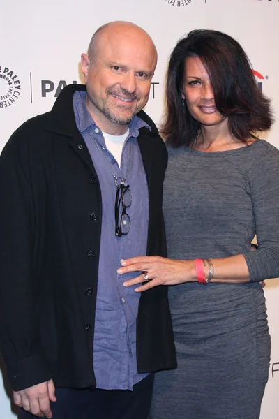 Enrico colantoni, vrouw — Stockfoto