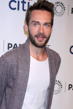 Tom Mison