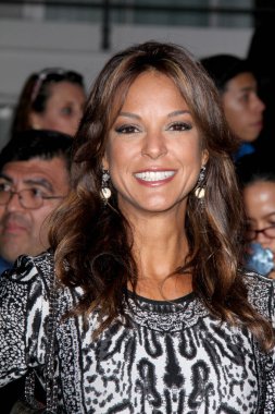 Eva Larue