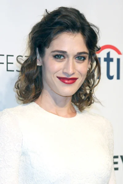 Lizzy Caplan — Stockfoto