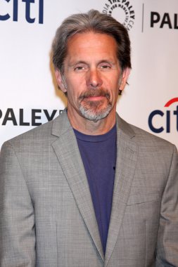Gary Cole