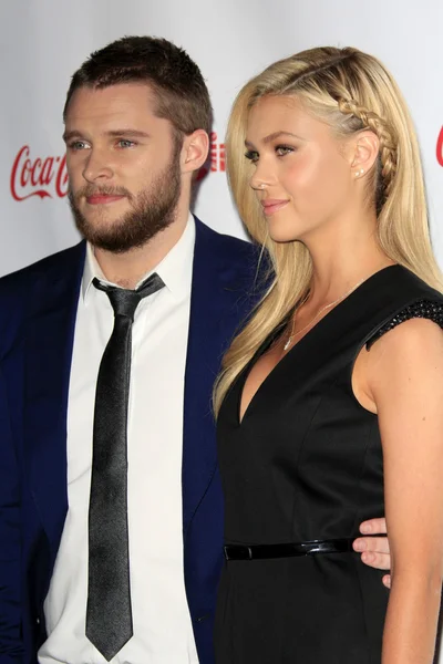 Jack Reynor, Nicola Peltz — Stockfoto