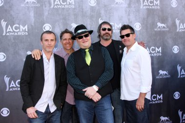 Blues Traveler, John Popper